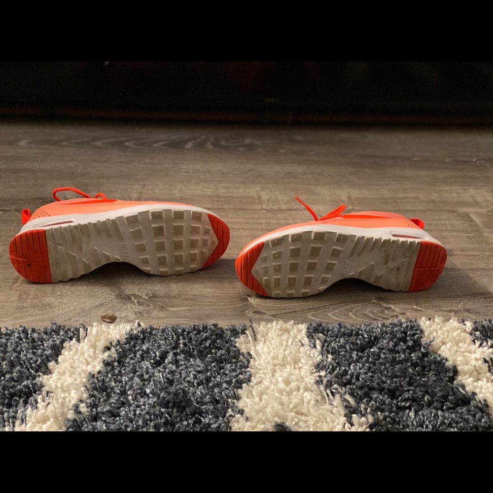 Nike Air Max Sneakers - Picture 3 of 3